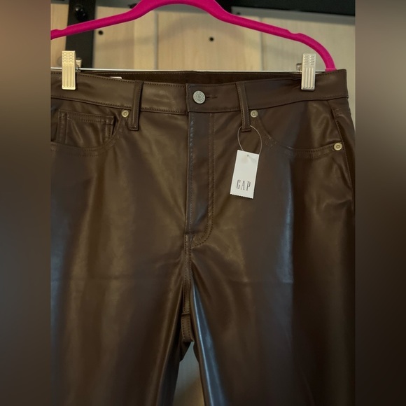 NWT GAP Vintage Slim High Rise Faux Leather Pant - Picture 4 of 9